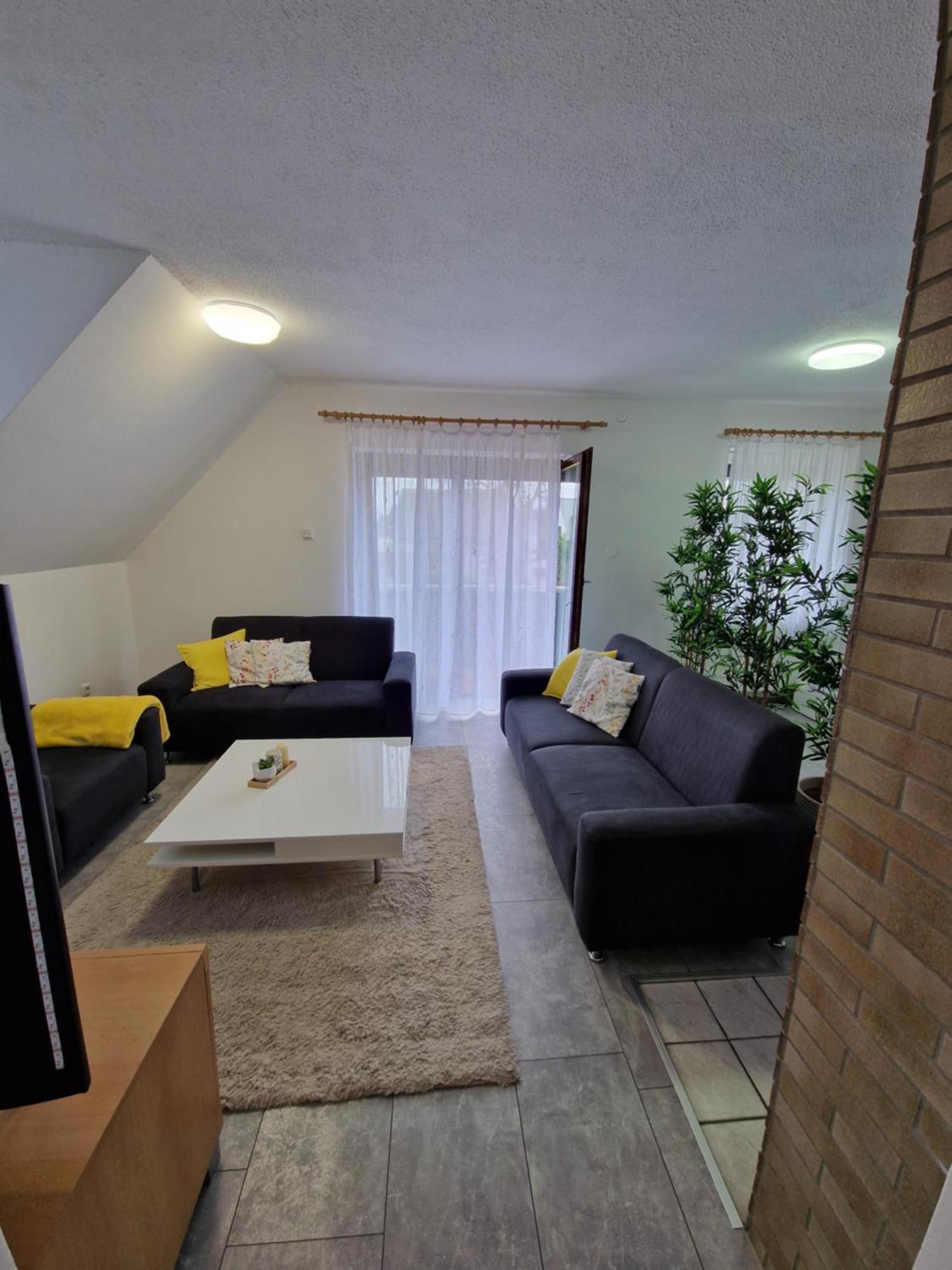 Apartment Lara Sankt Peter am Bichl Екстер'єр фото